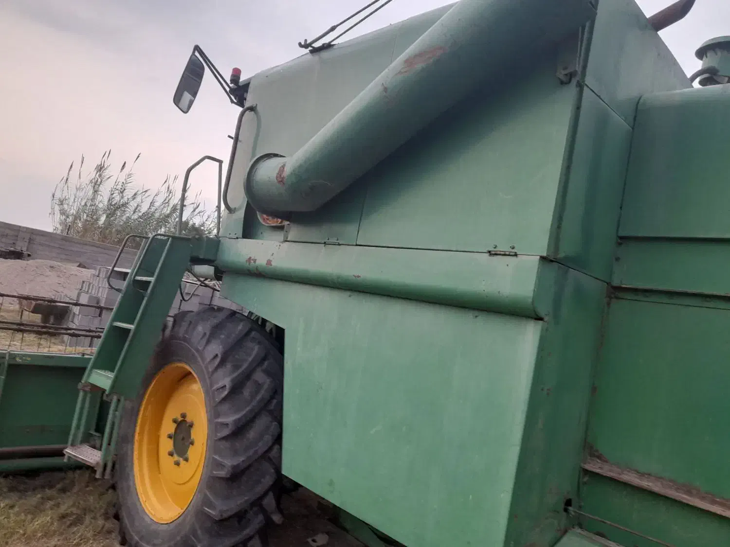 کمباین جاندیر مهره دار گیج بلند کولر دار 1370|ماشینآلات صنعتی|فراغی, |دیوار