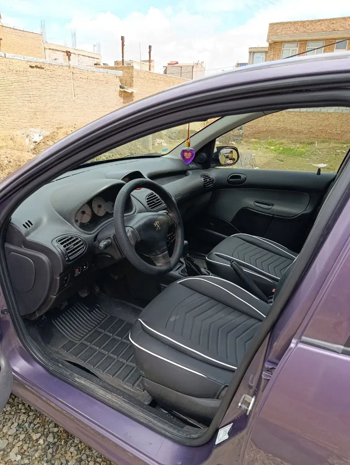 206|خودرو سواری و وانت|سلماس, |دیوار