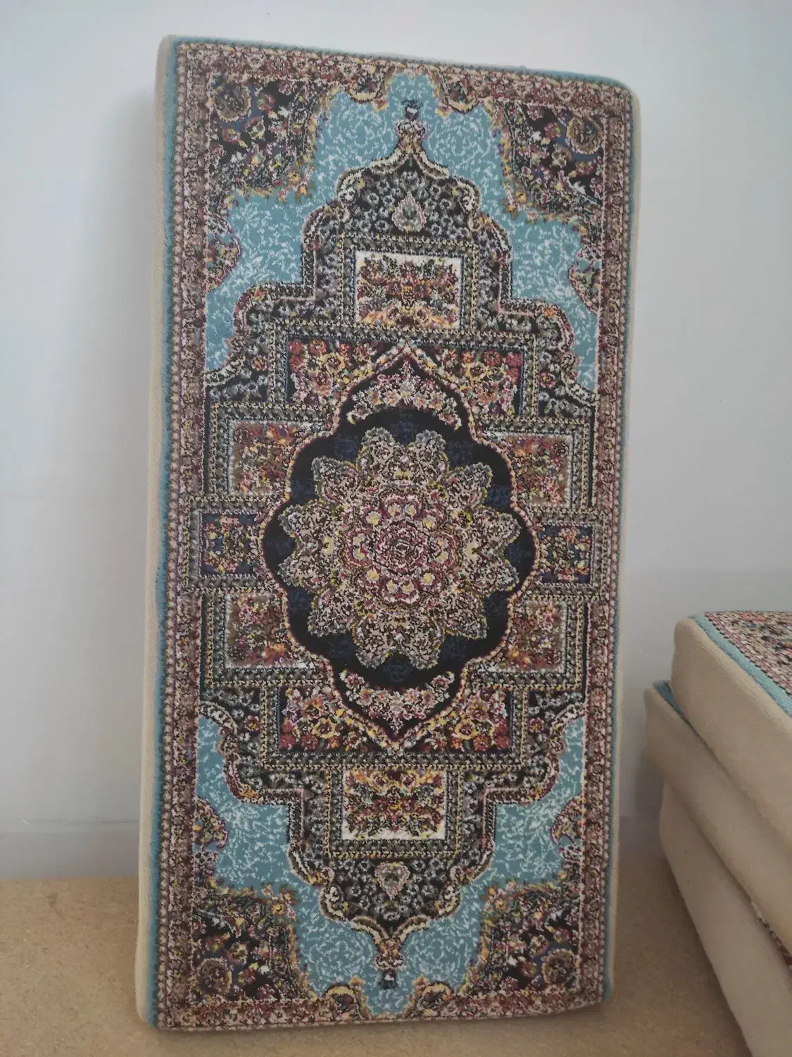 پشتی ۷۰۰ شانه|پشتی|کاشان, لتحر|دیوار