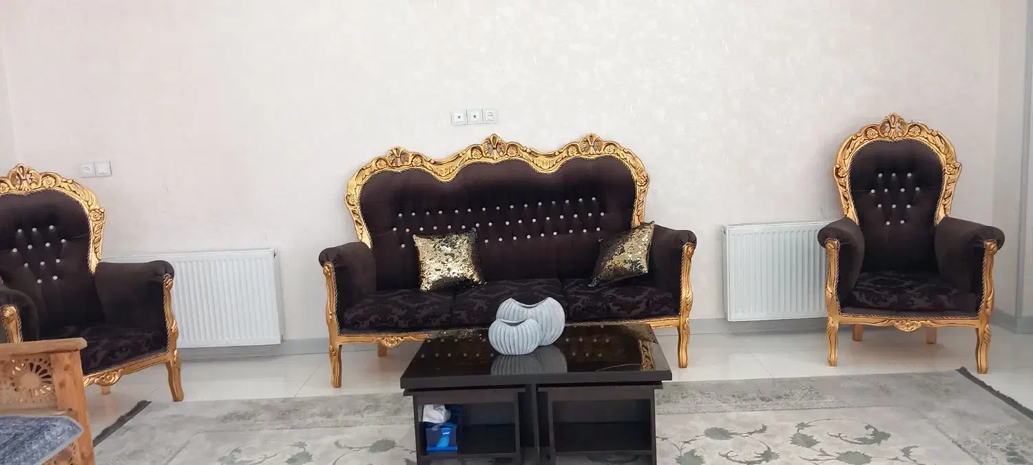 مبل سلطنتی|مبلمان خانگی و میز عسلی|نجفآباد, گلدشت|دیوار