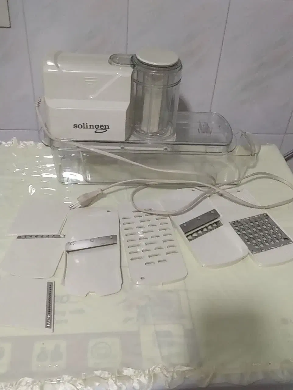 رنده برقی|خردکن، آسیاب، غذاساز|بابل, |دیوار