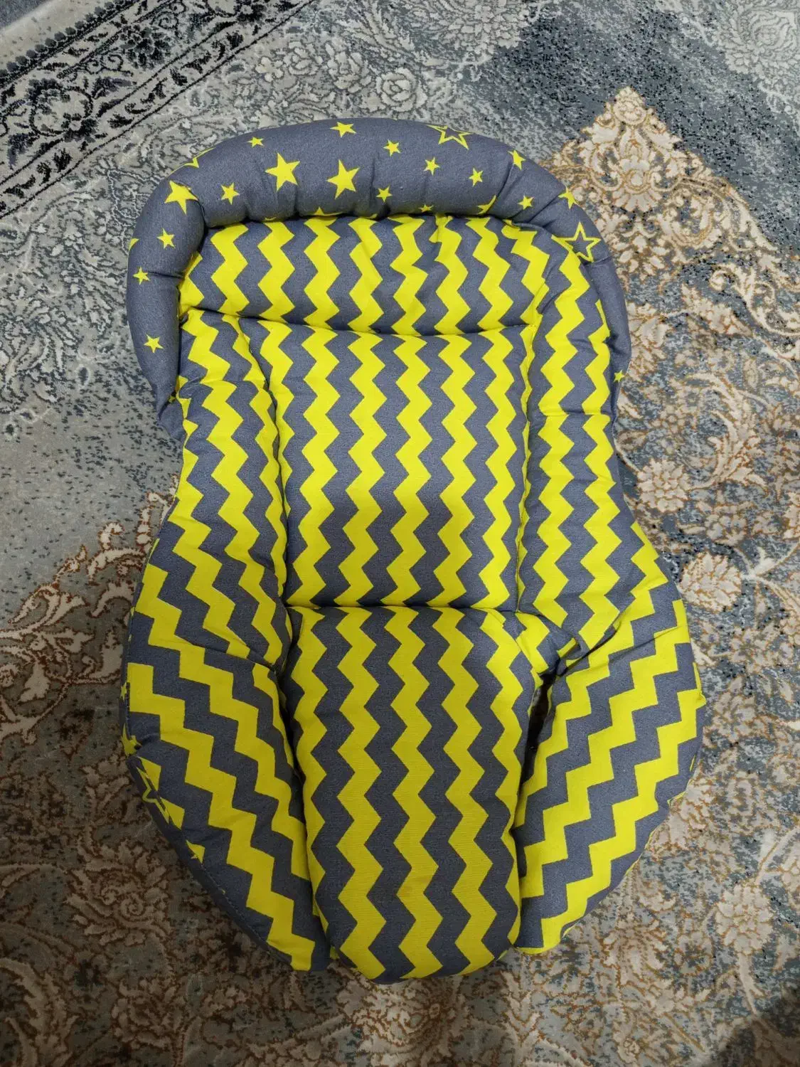 آغوشی سوئیسی نوزاد سالم تمیز یکبار استفاده نشده|اسباب و اثاث بچه|محمدیه-قزوین, |دیوار