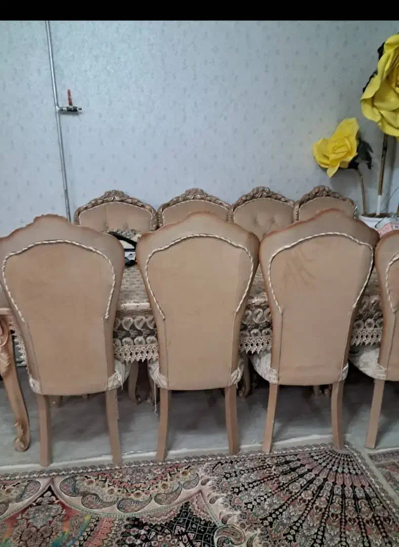 مبل ۹ نفر و غدا خوری ۱۰ نفره|مبلمان خانگی و میز عسلی|پارس‌آباد, |دیوار