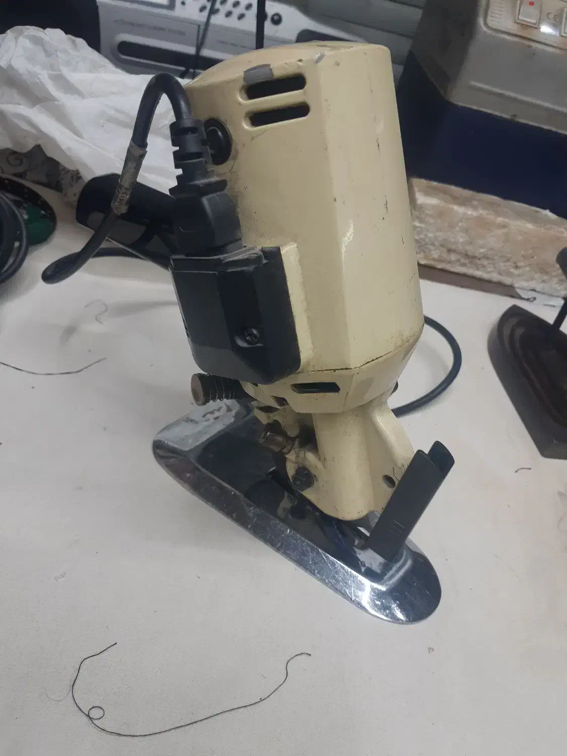 قیچی برقی|لوازم خیاطی و بافتنی|تهران, سلسبیل شمالی|دیوار