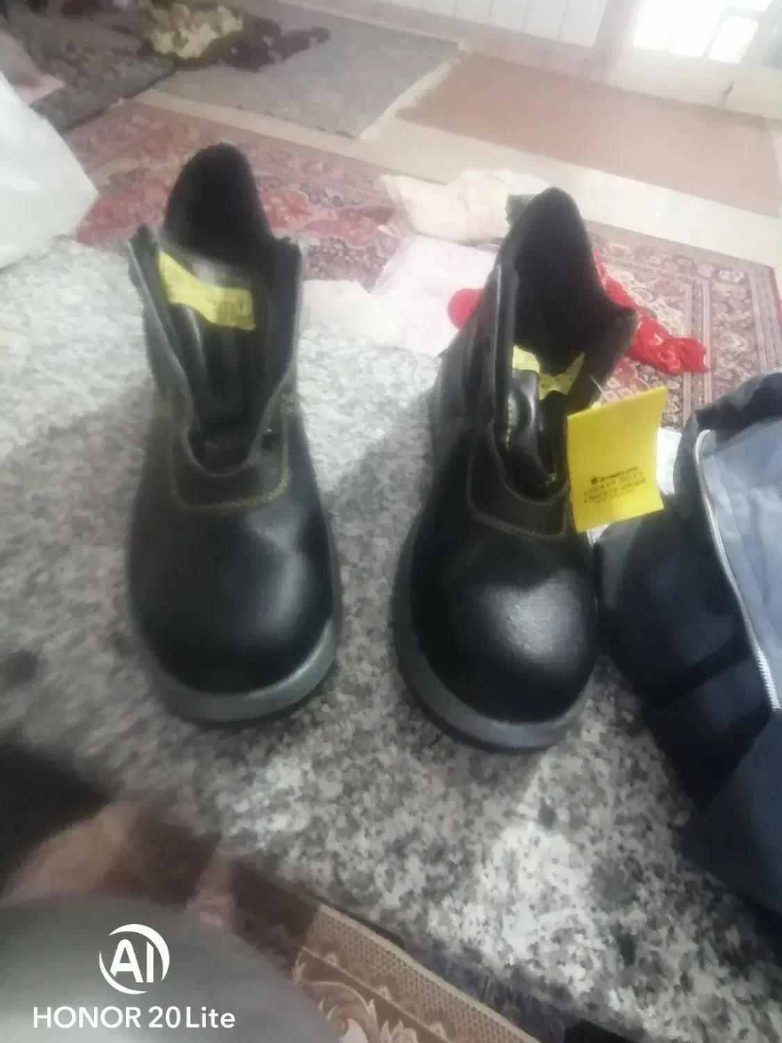 کفش|کیف، کفش، کمربند|خرم‌آباد, |دیوار