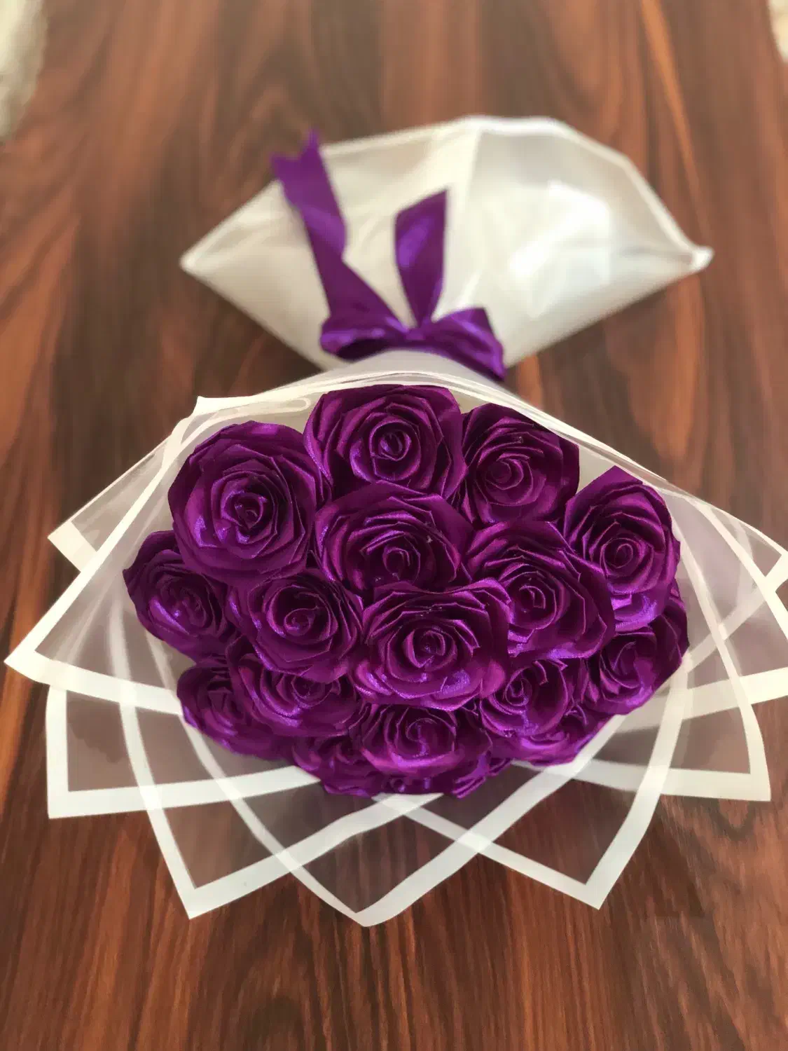 دسته گل بنفش در تعداد شاخه های متفاوت|گل مصنوعی|ارومیه, |دیوار