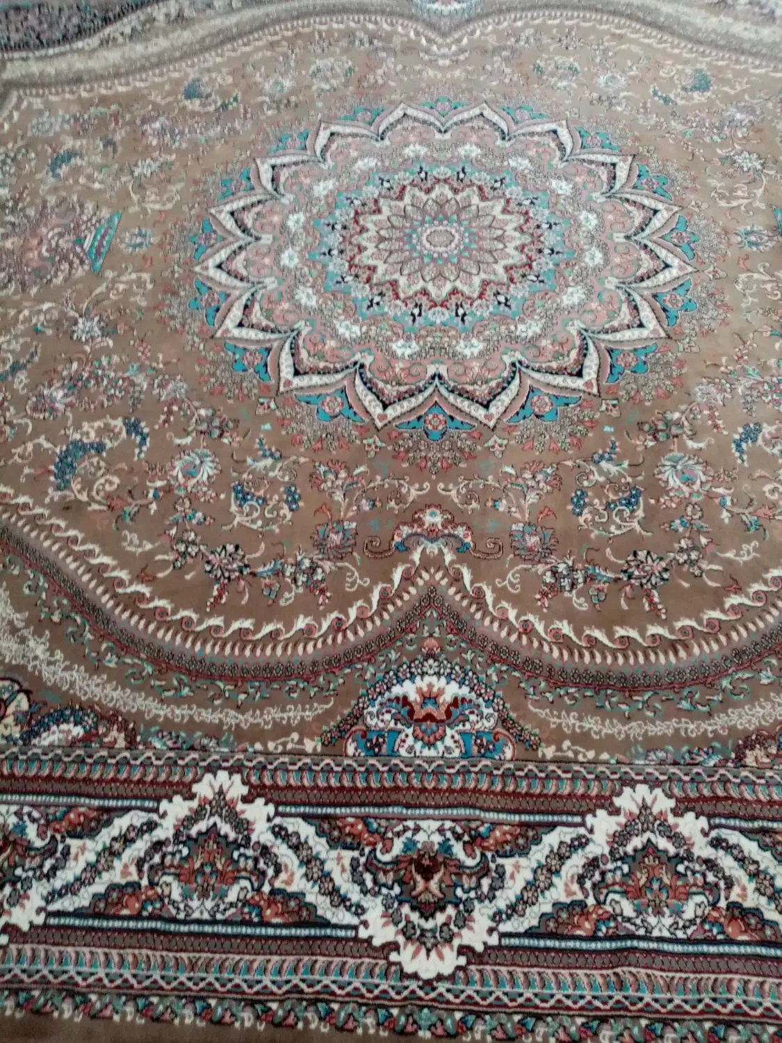 یک تخته فرش درحد نو|فرش|تایباد, |دیوار