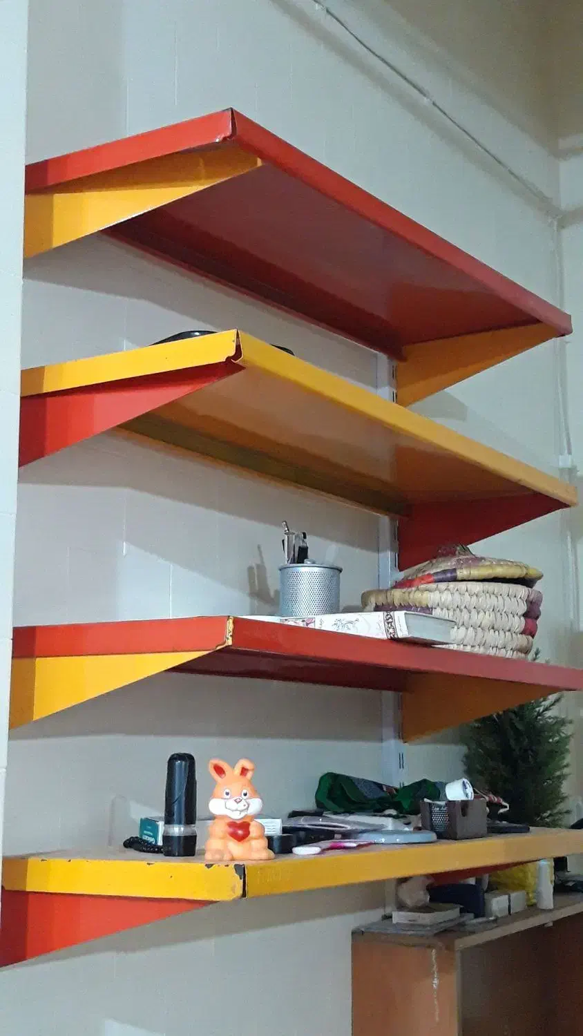 قفسه اهنی|کتابخانه، شلف، قفسه‌های دیواری|اهواز, شهرک دانشگاه|دیوار