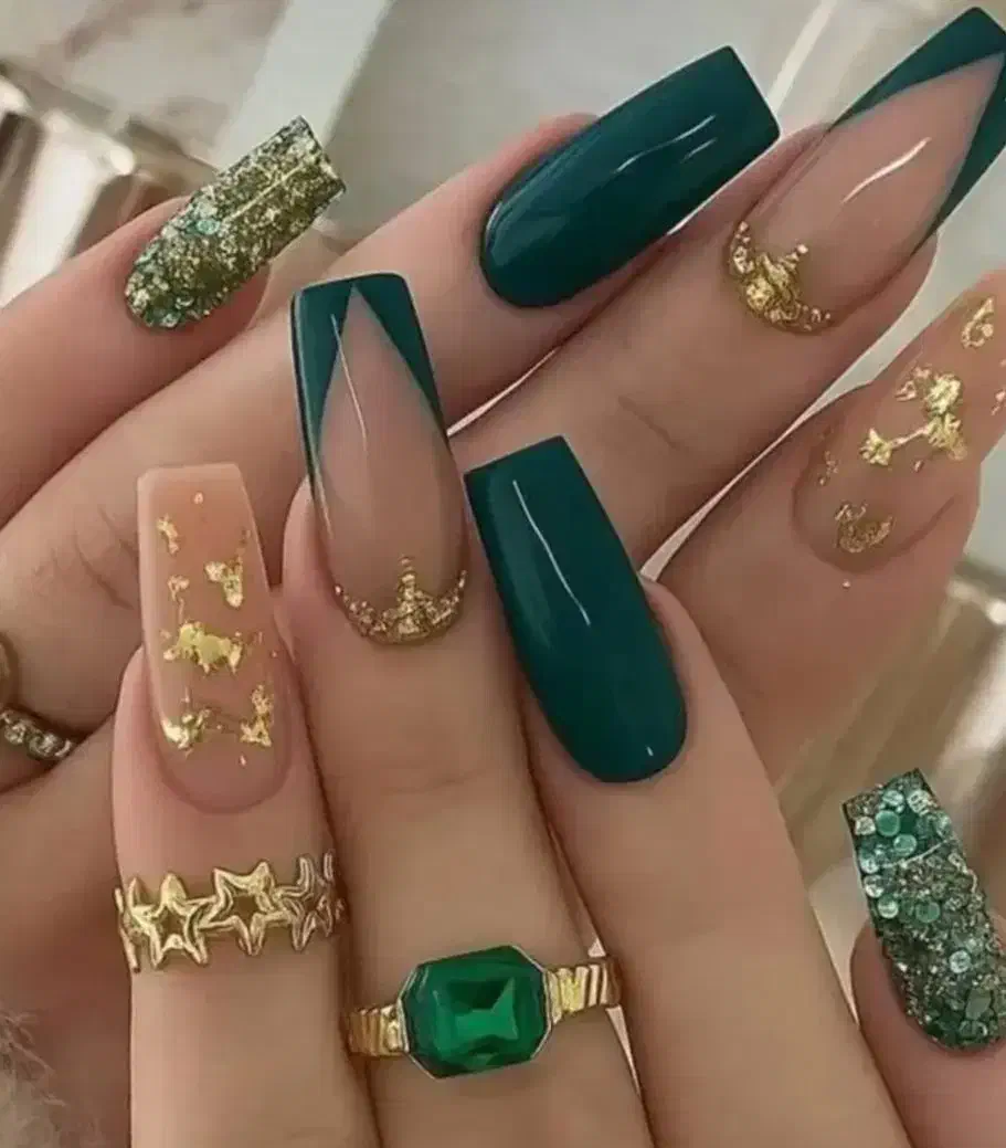 کاشت ناخن باژل فقط با ۳۰۰ هزار|خدمات آرایشگری و زیبایی|سراب, |دیوار