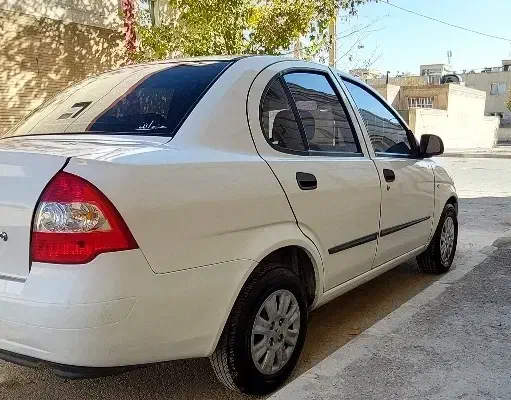 تیبا صندوقدار مدل ۴۰۰ بدون رنگ|خودرو سواری و وانت|شاهین‌شهر, شهرک گلدیس|دیوار