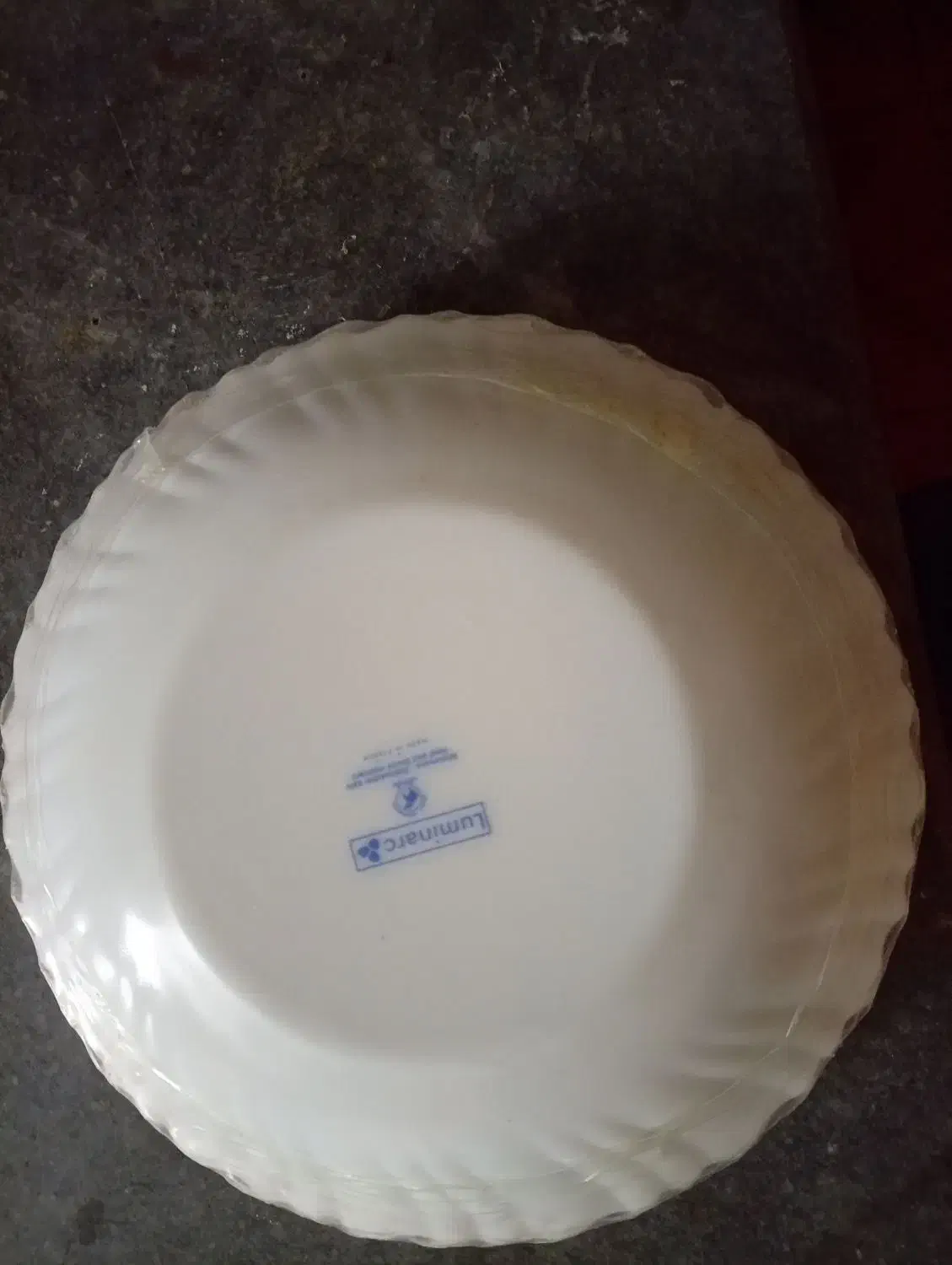 ظروف نو|ظروف سرو و پذیرایی|چهارباغ, |دیوار