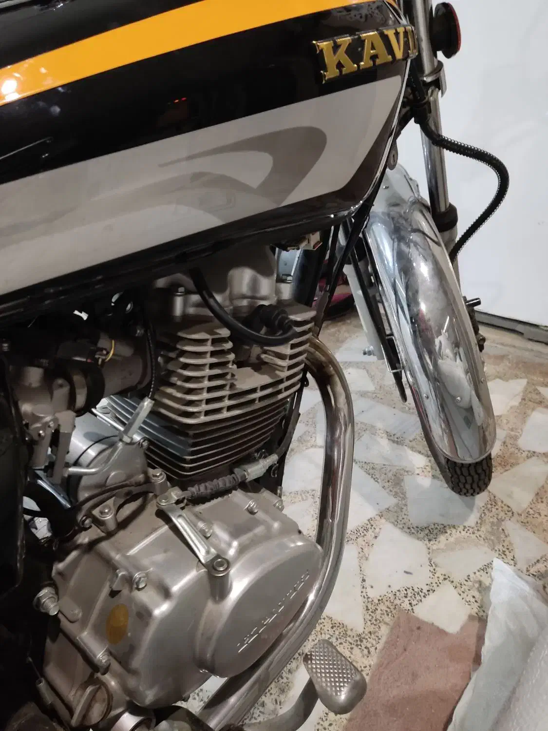 موتور ۲۰۰ کویر مدل ۱۴۰۲|موتورسیکلت|رشت, پیرکلاچای|دیوار