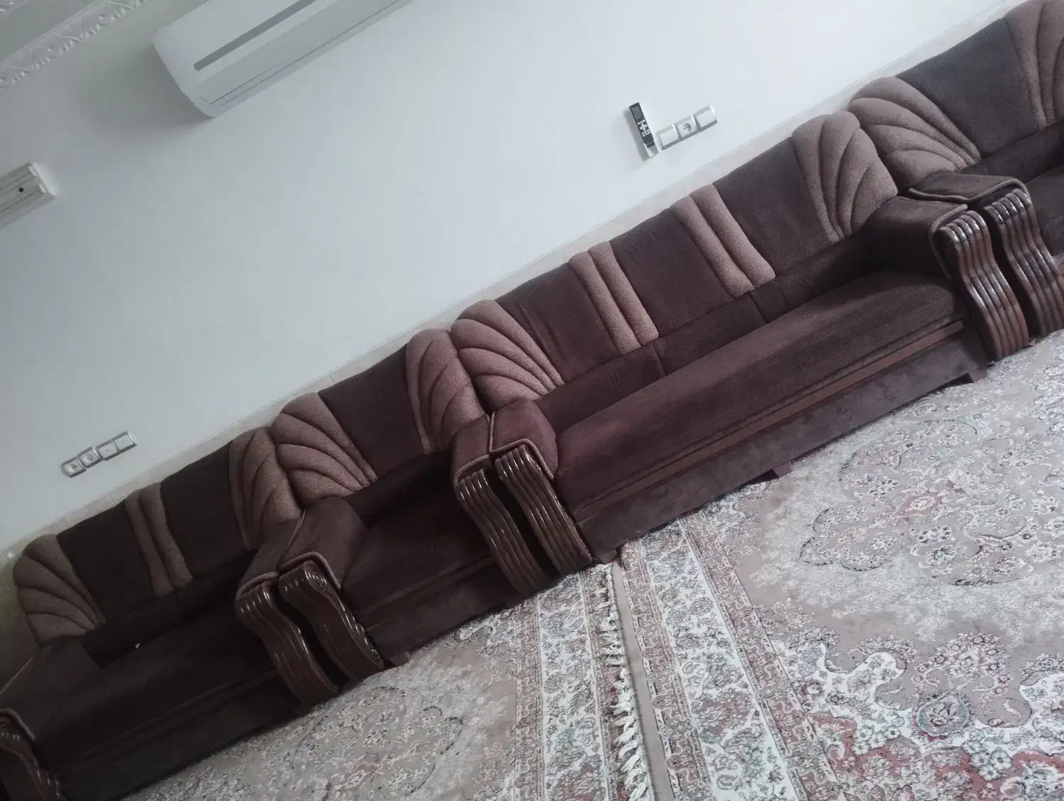 مبل یازده نفره|مبلمان خانگی و میز عسلی|یزد, |دیوار