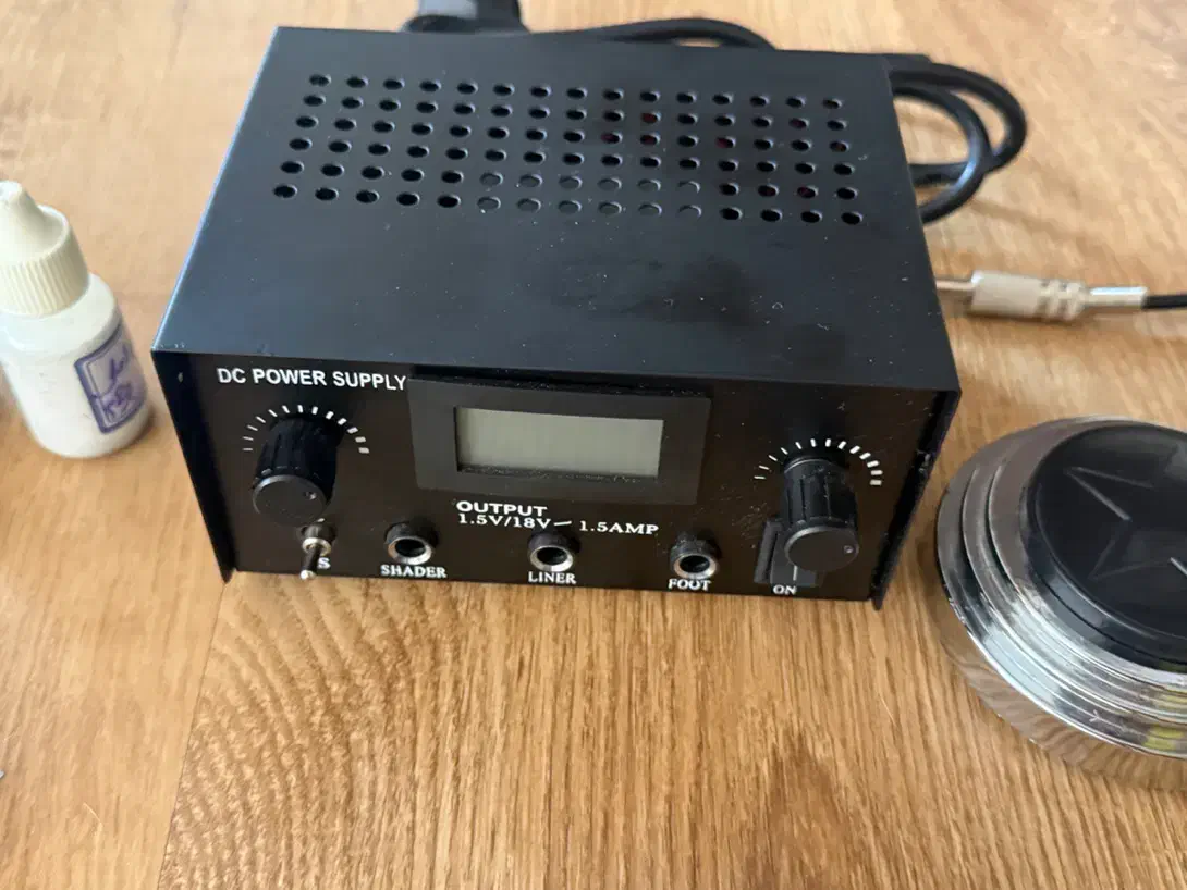 ۲ دستگاه کامل تتو|آرایشگاه و سالن‌های زیبایی|اصفهان, شمس آباد|دیوار