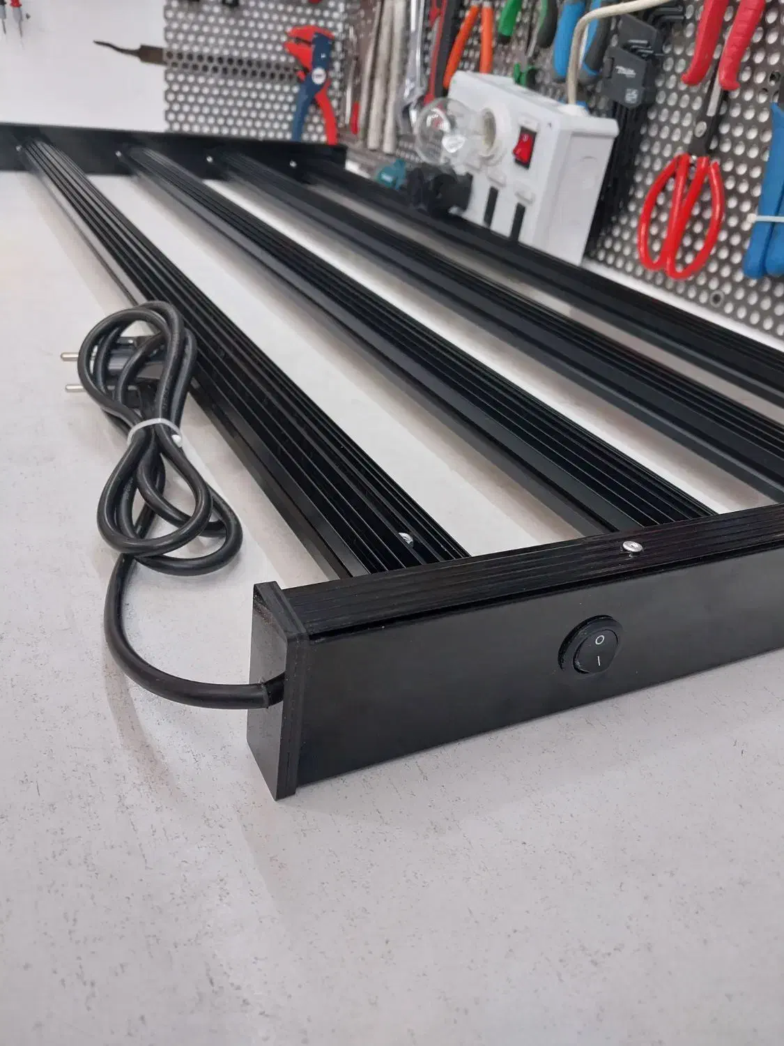 لامپ رشد گیاه ( فول اسپکتروم)|لامپ و چراغ|قم, میدان نو|دیوار