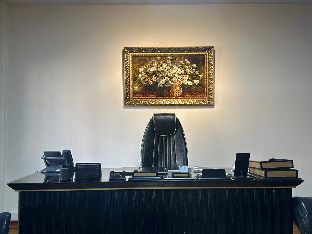 منشی و دستیار مدیر عامل|استخدام اداری و مدیریت|تهران, آرژانتین|دیوار