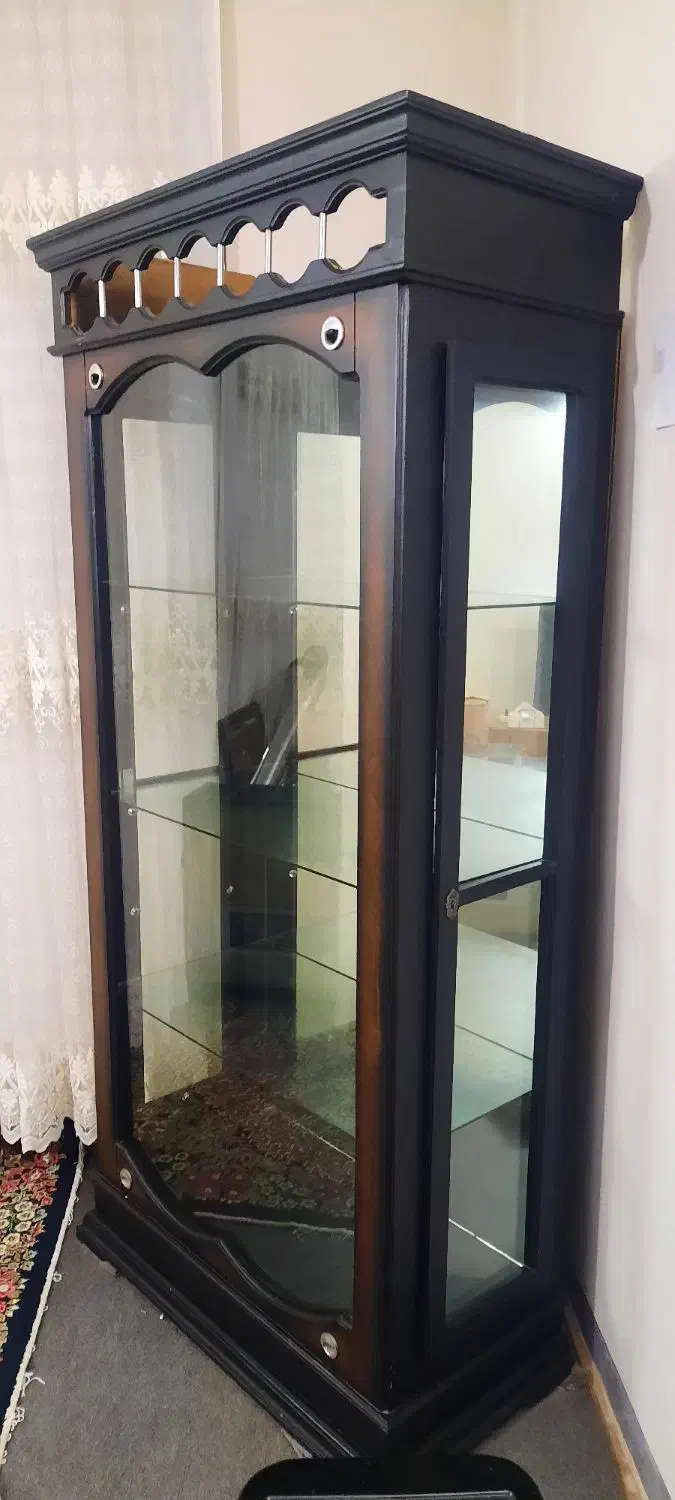 یکعدد بوفه آینه ای سالم|بوفه، ویترین، کنسول|همدان, |دیوار