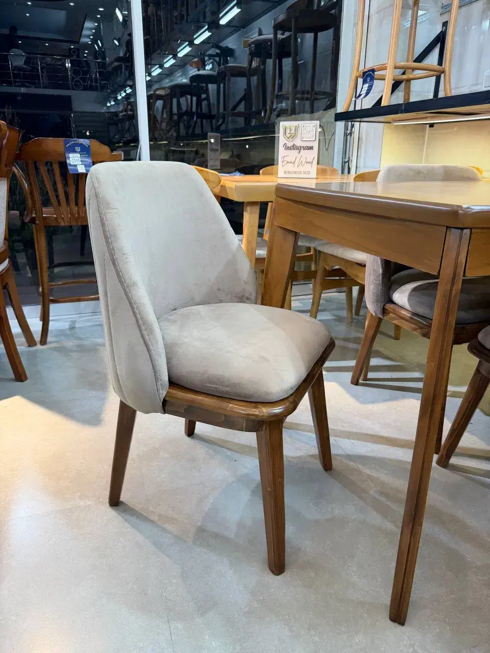 ناهارخوری دیاموند|میز و صندلی غذاخوری|یزد, |دیوار