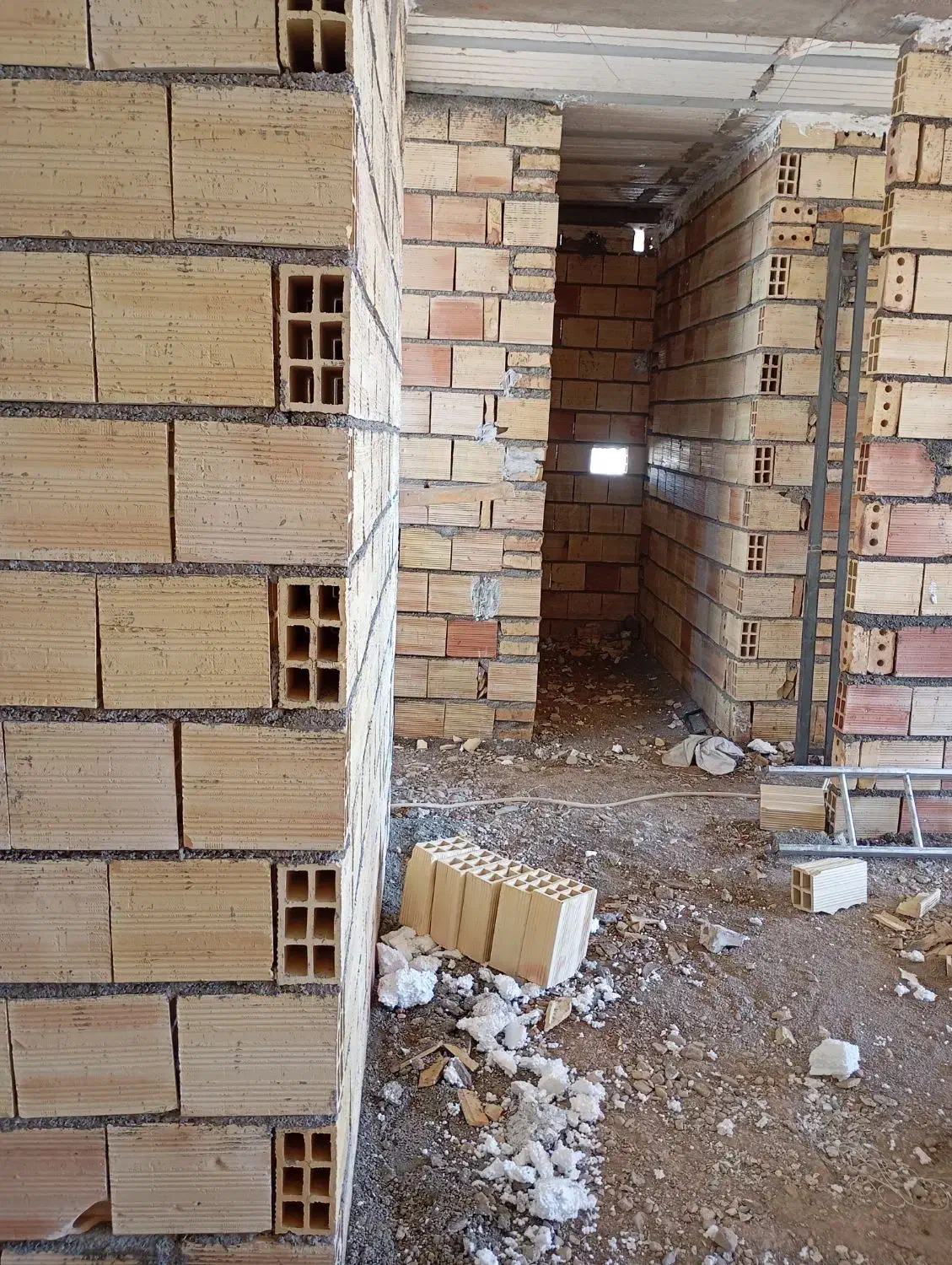 بنا همه کاره|خدمات پیشه و مهارت|دامغان, |دیوار