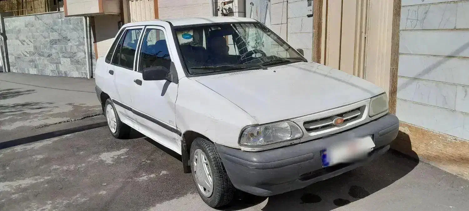 پراید۸۲|خودرو سواری و وانت|بروجرد, |دیوار