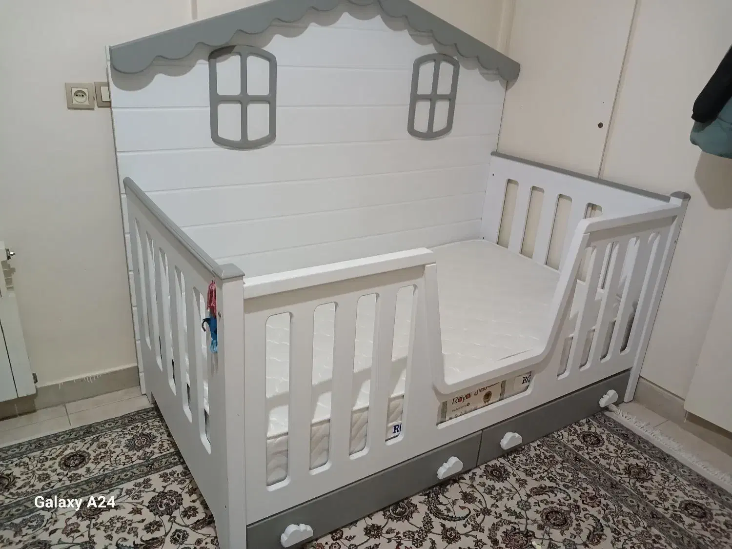 تخت کودک و نوجوان|تخت و صندلی بچه|تهران, دریان‌نو|دیوار