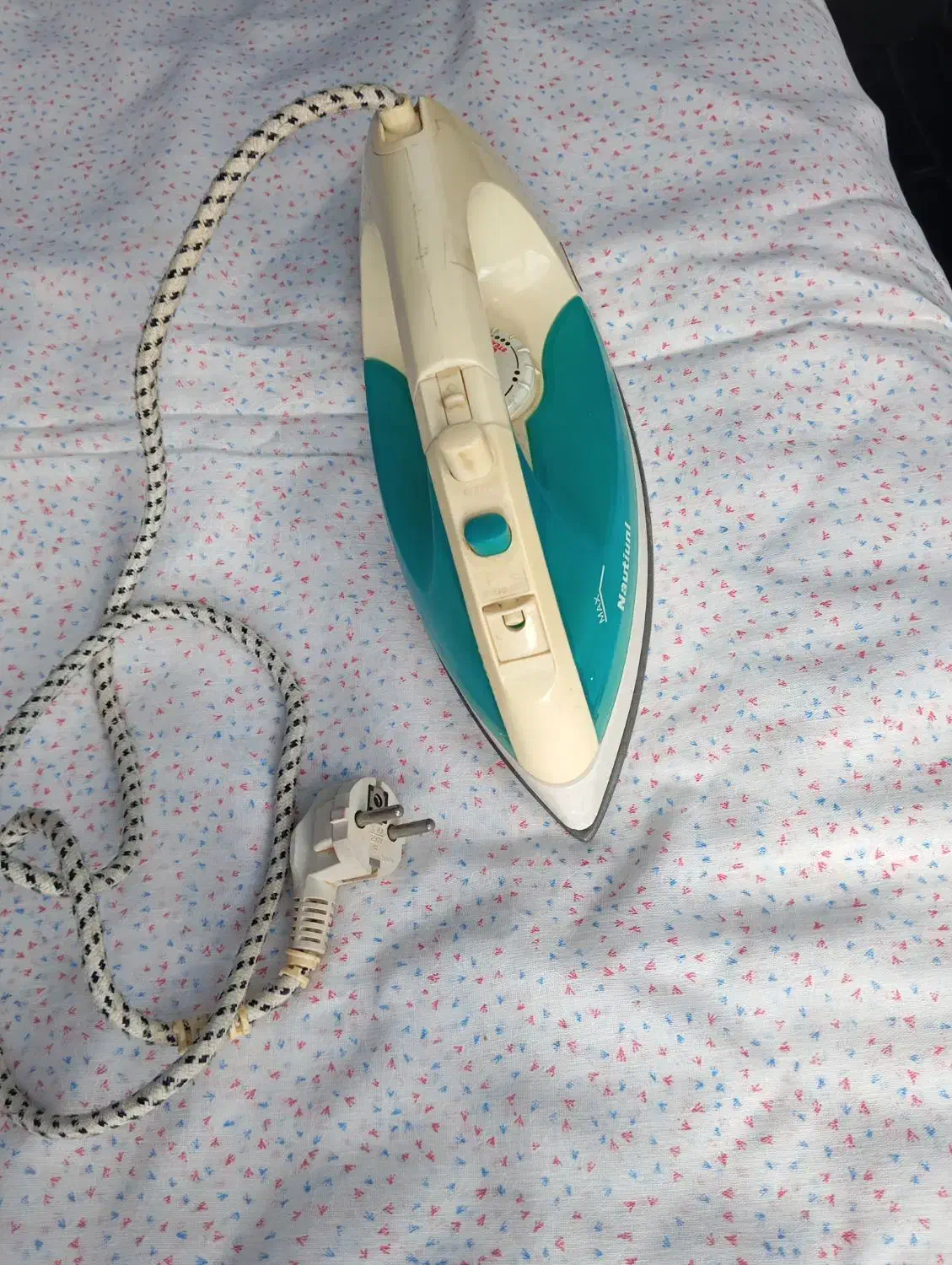 اتو ناسیونال|اتو و لوازم اتو|رشت, منظریه|دیوار