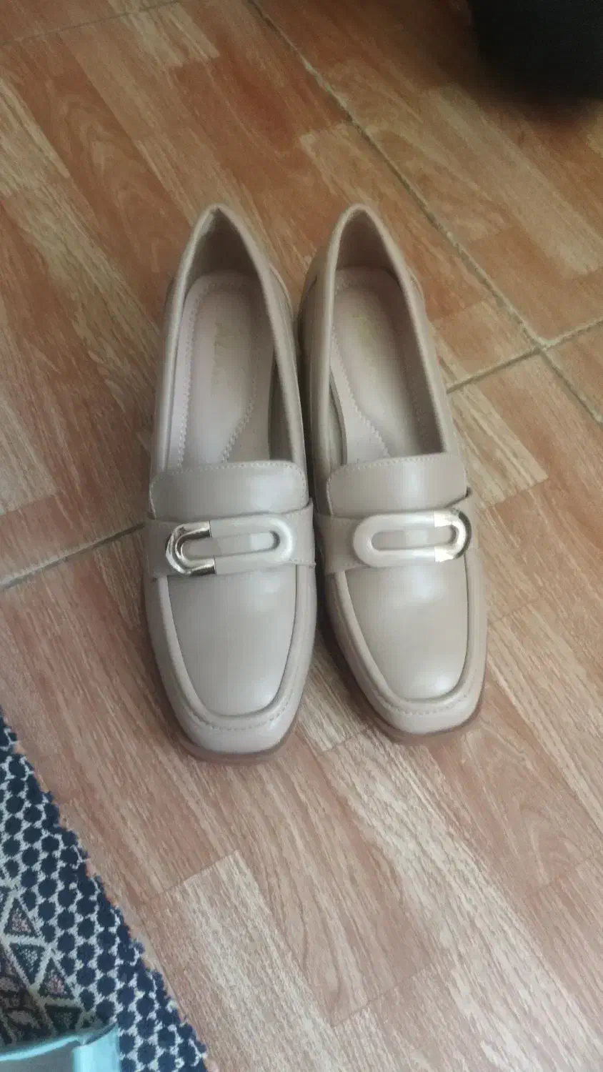 یک جفت کفش نوسایز38|کیف، کفش، کمربند|اسلام‌‌آباد غرب, |دیوار