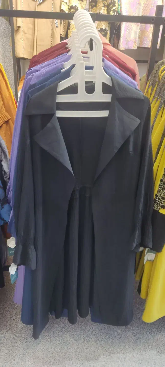 مانتو حراج بیست مدل با رنگبندی فقط ۲۹۹ کاپشن ۴۹۹|لباس|زنجان, |دیوار