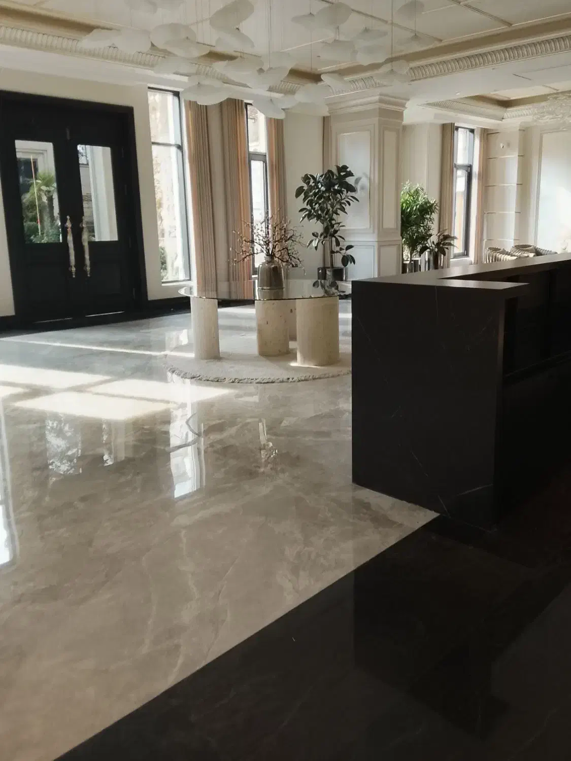 200متر فول تراس لابی من در دل جنگل