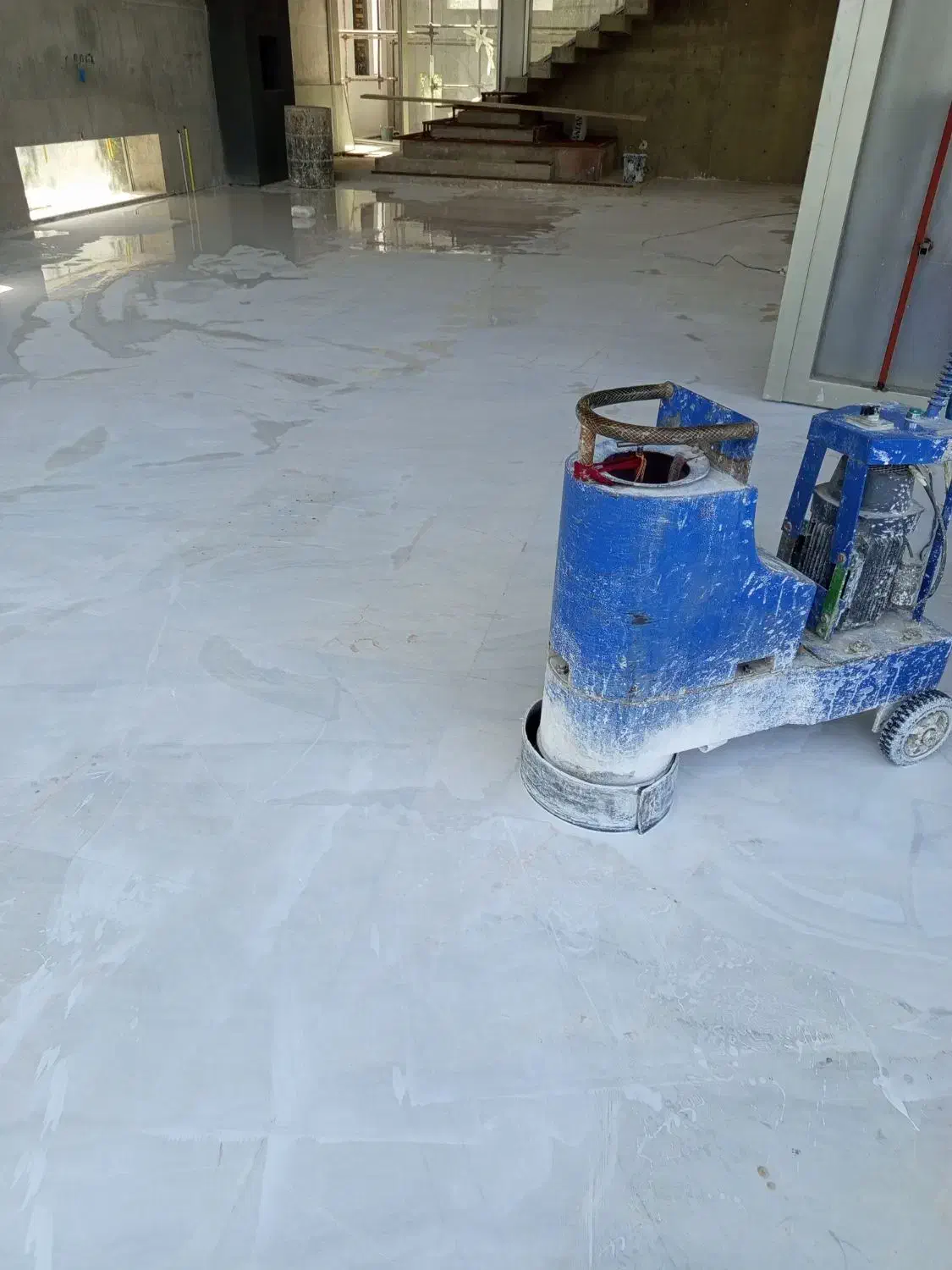 کفسابی نصب ایزوگام|خدمات نظافت|تنکمان, |دیوار