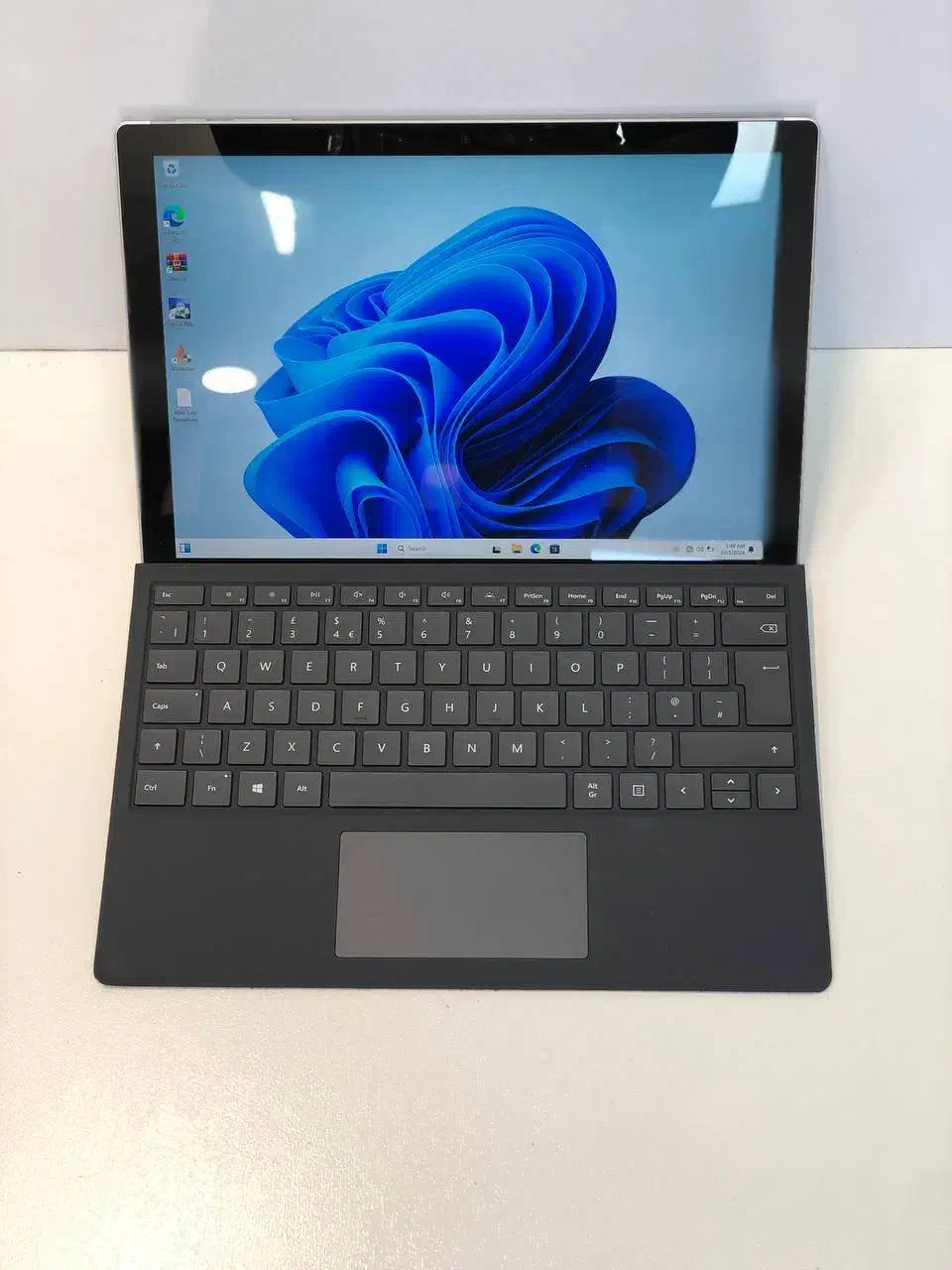 تبلت 12.4 اینچی مایکرو سافت سرفیس پرو Surface Pro6|تبلت|تهران, فلسطین (میدان انقلاب)|دیوار