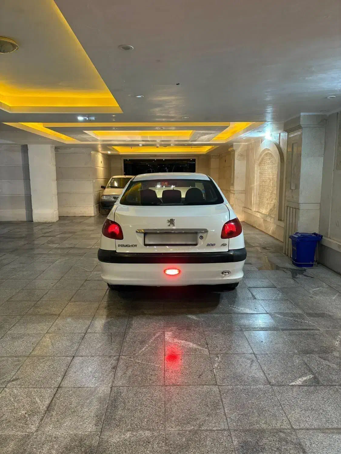 ۲۰۶V9|خودرو سواری و وانت|فردیس, شهرک راه آهن|دیوار