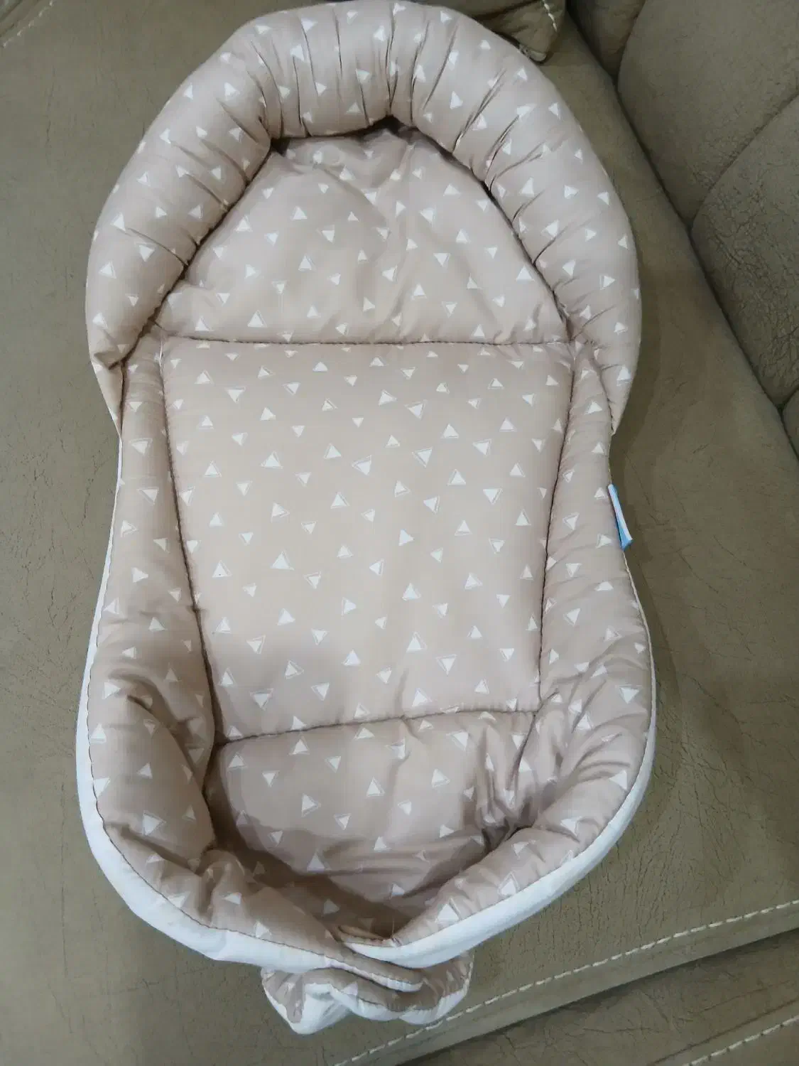 آغوشی در حدنو|اسباب و اثاث بچه|گنبد کاووس, |دیوار