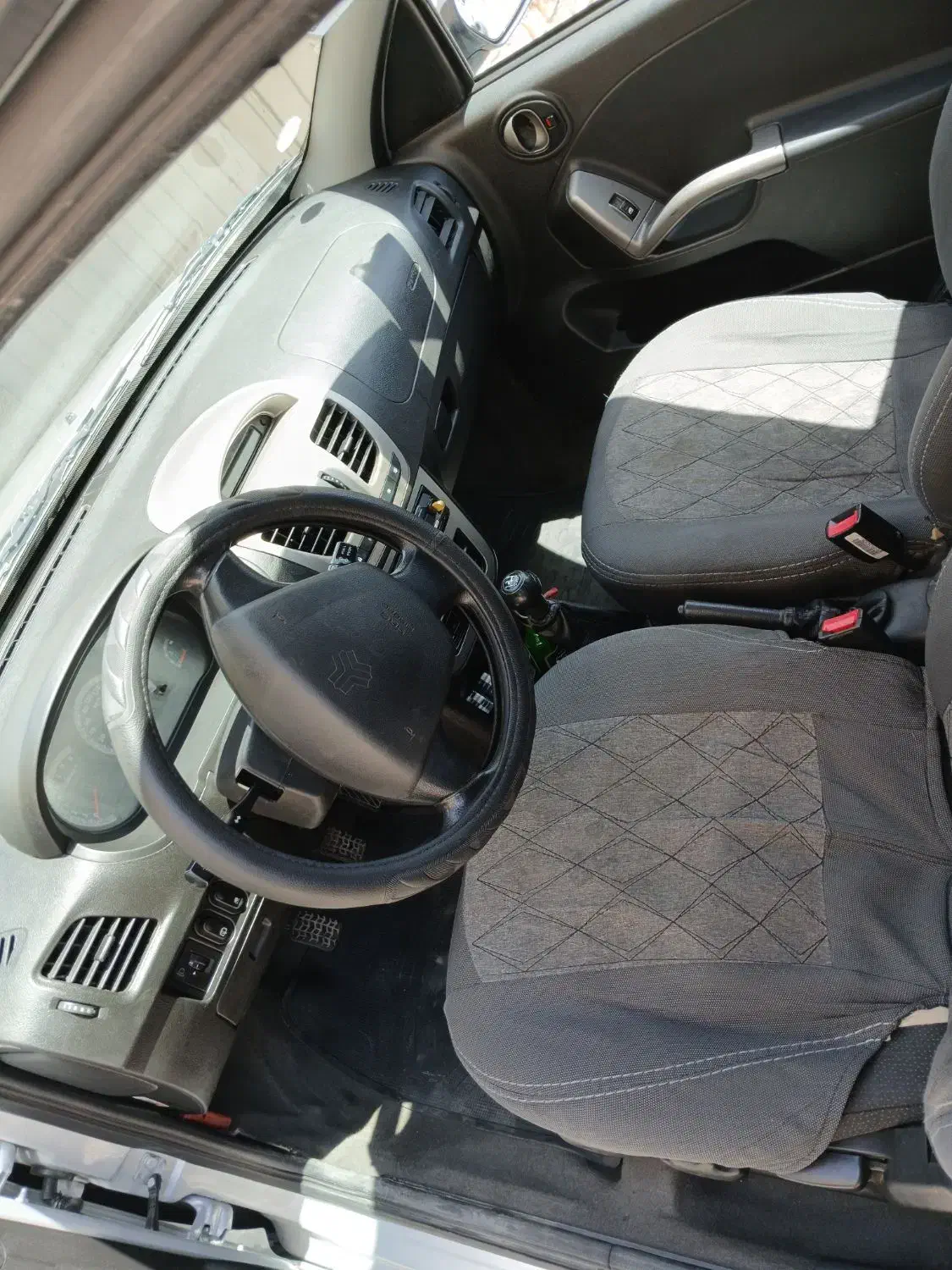 کوییک ساده|خودرو سواری و وانت|اصفهان, نقش جهان|دیوار