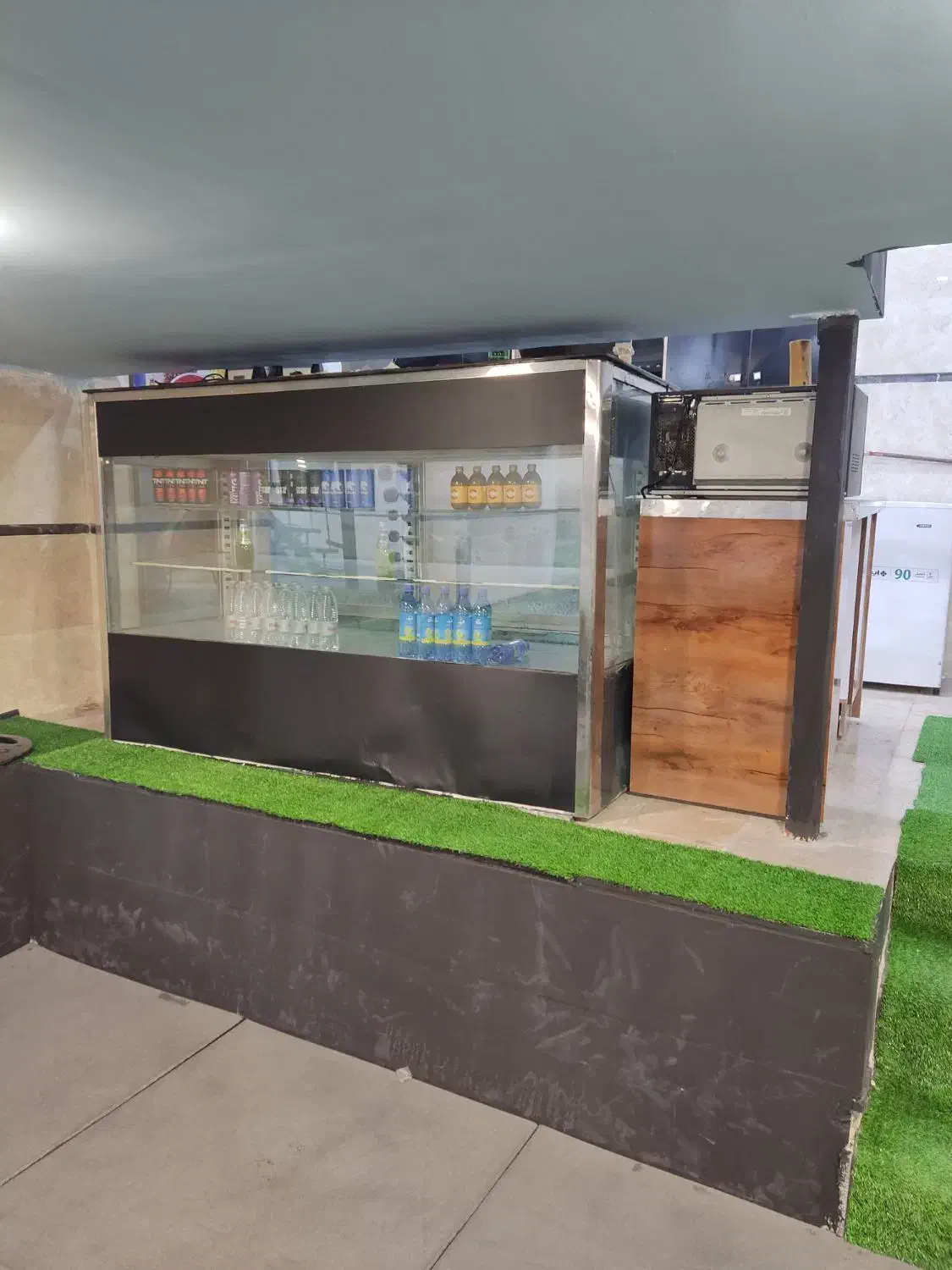 اجاره کافی شاپ داخل باشگاه بدنسازی|اجارهٔ مغازه و غرفه|مشهد, امیر|دیوار