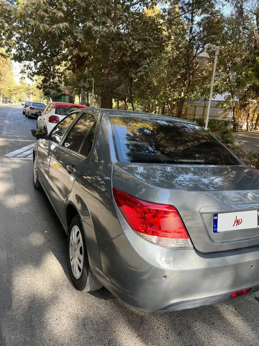 دنا ۱۴۰۰ تیپ۲ بدون رنگ کم کار|خودرو سواری و وانت|کرج, شهرک ولیعصر|دیوار