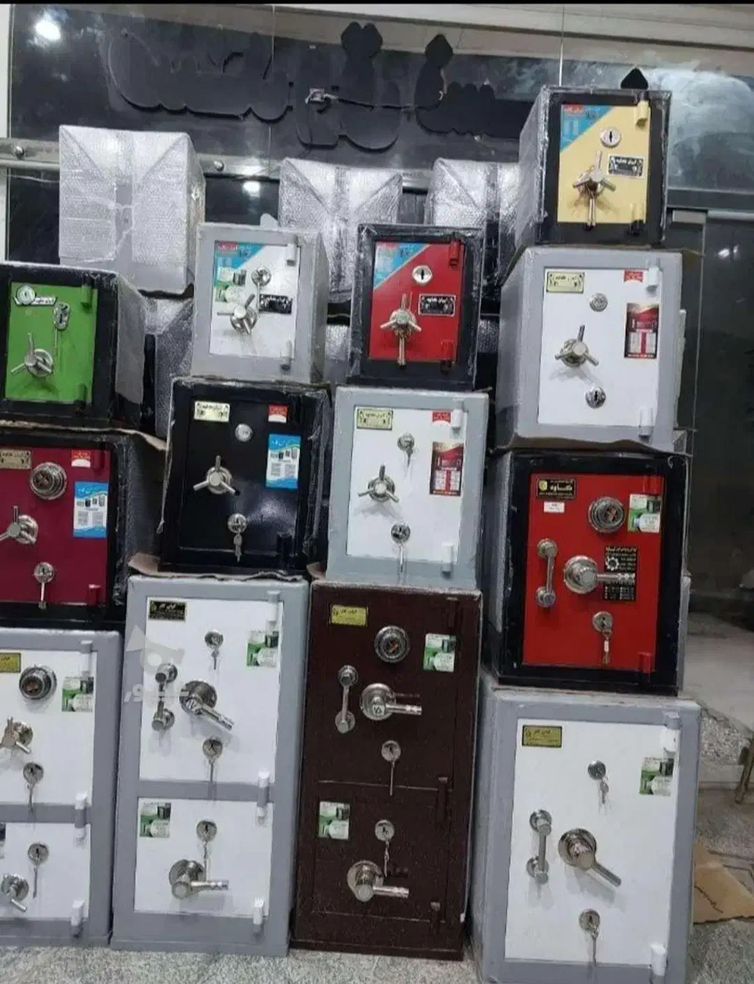 انواع گاوصندوق ضد سرقت مناسب خانگی و صنعتی|ابزارآلات|قائم‌شهر, |دیوار