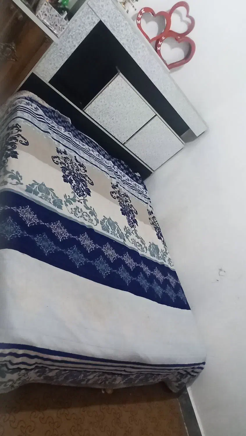 تخت خواب  دو نفره - فروش. فوری|تخت و سرویس خواب|کرخه, |دیوار