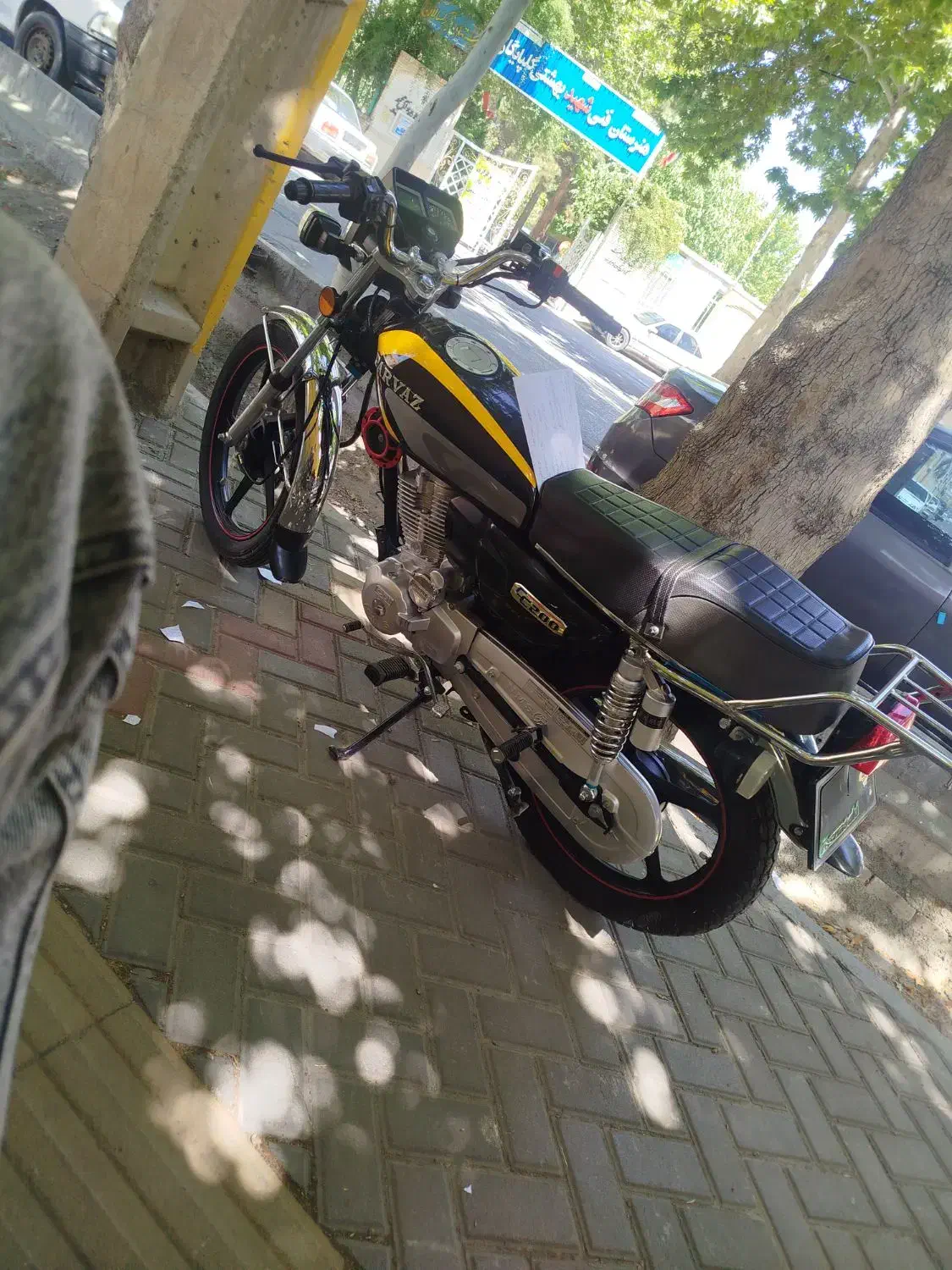 موتورسیکلت|موتورسیکلت|گلپایگان, |دیوار