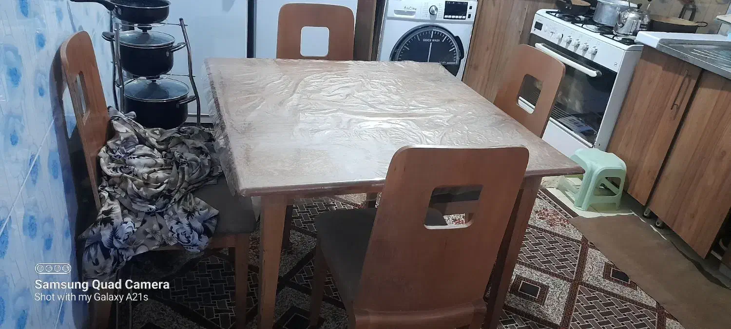 نهار خوری ۴ نفره|میز و صندلی غذاخوری|مشهد, رده|دیوار