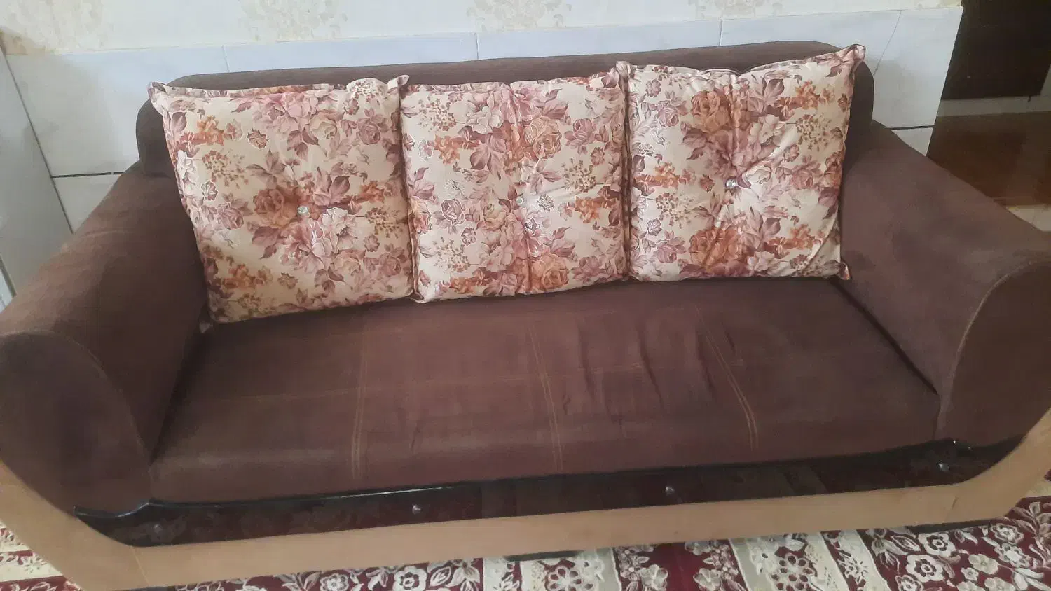 مبل|مبلمان خانگی و میز عسلی|طبس, |دیوار