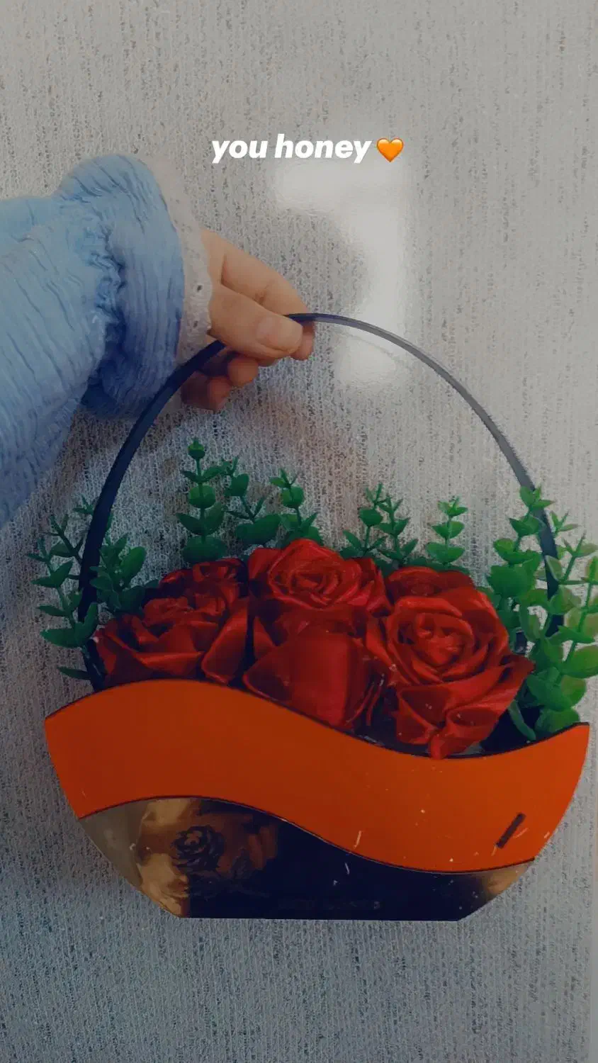 سبد گل قرمز|گل مصنوعی|بیرجند, |دیوار