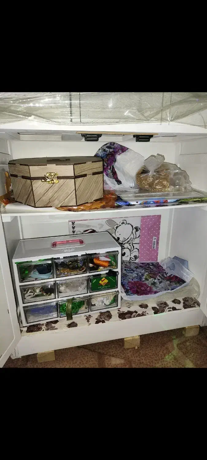 میز اتو یا میزچرخ خیاطی|اتو و لوازم اتو|اسلامشهر, مطهری|دیوار