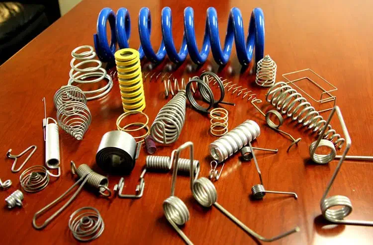 فنرسازی واشرسازی نوردکاری و غلطک کاری|خدمات پیشه و مهارت|اصفهان, شهرک صنعتی امیرکبیر (شاپور جدید)|دیوار