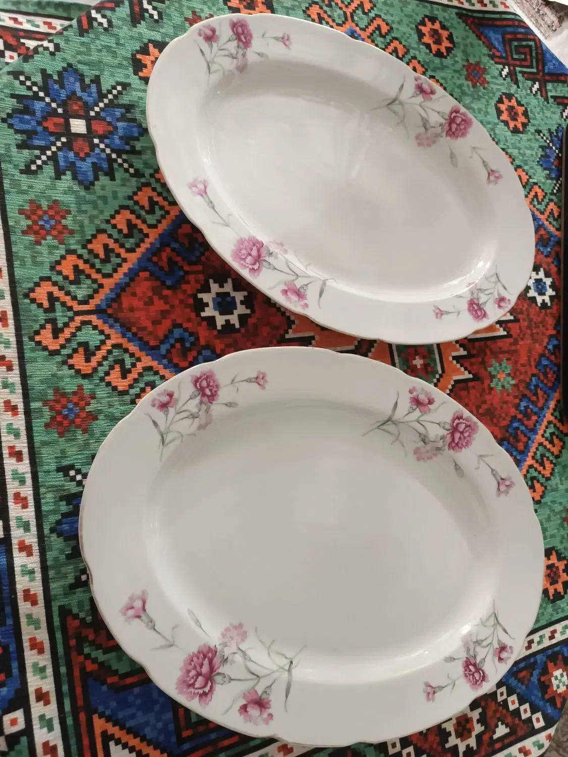 دیس گل میخکی|ظروف سرو و پذیرایی|قم, باغ کرباسی|دیوار