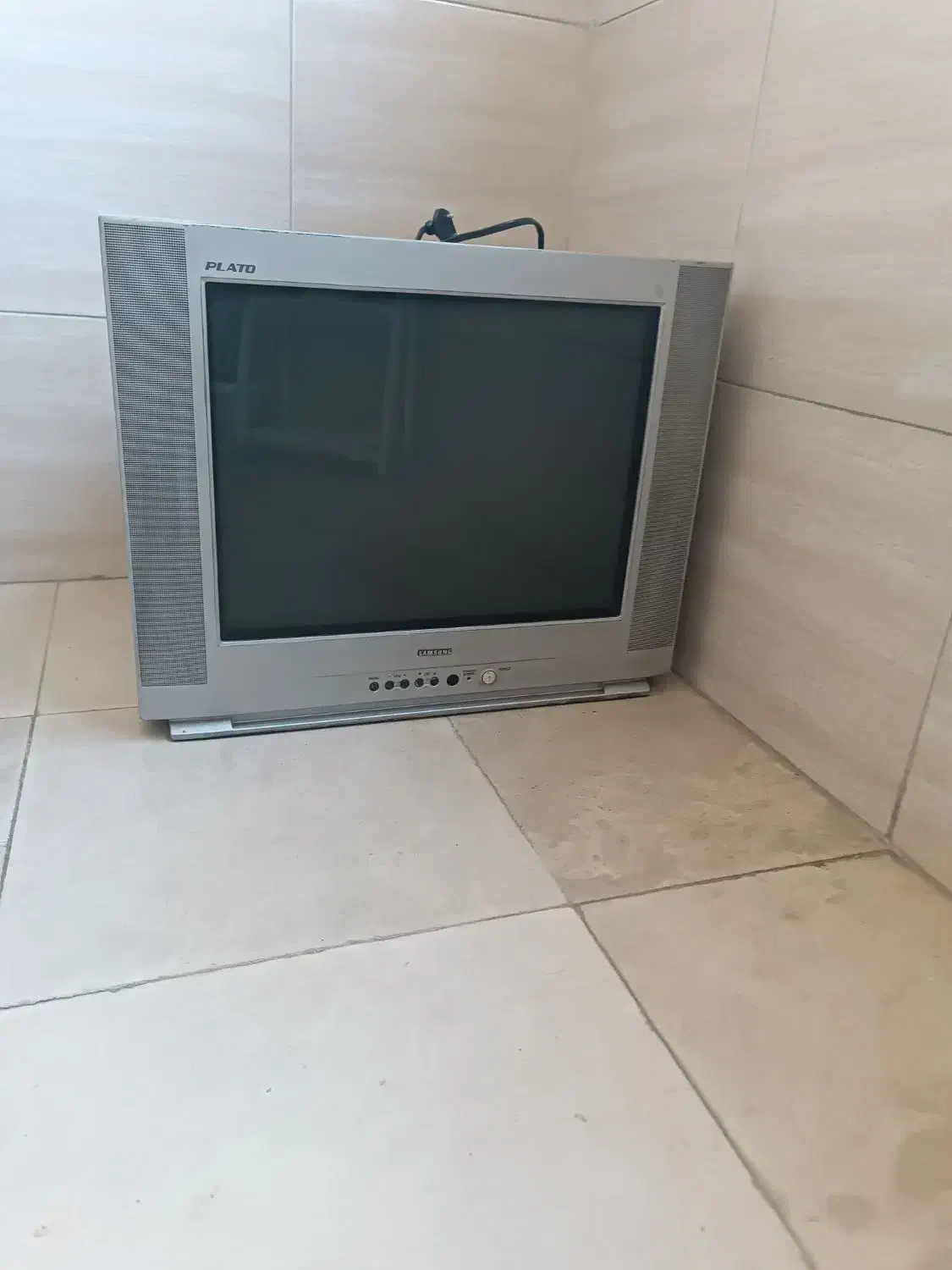 تلویزیون 21اینچ|تلویزیون و پروژکتور|تهران, شهرک فردوس (حسینی)|دیوار