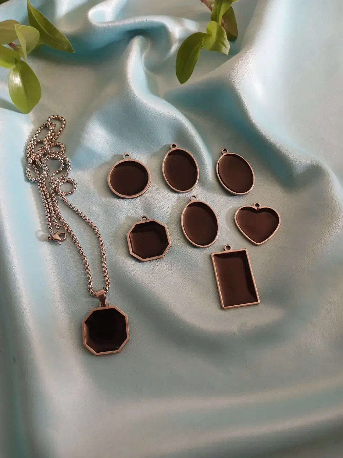 گردنبند جادویی|بدلیجات|بروجرد, |دیوار