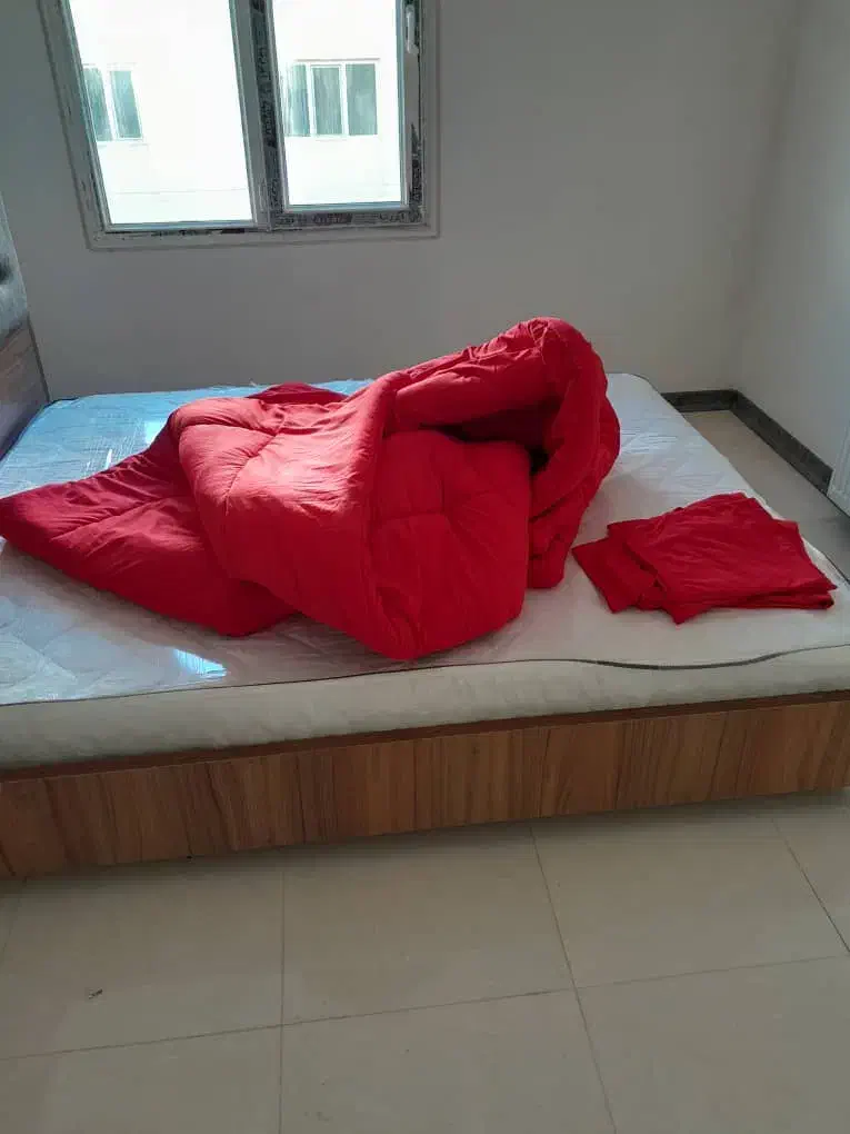 روتختی|سرویس روتختی|پرند, فاز ۵|دیوار