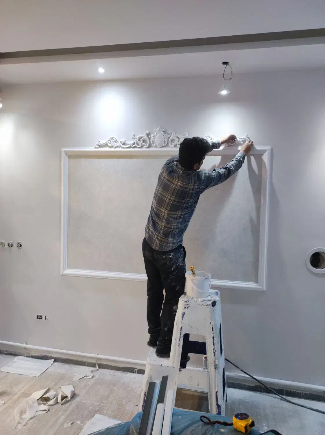 نقاشی ساختمان و کاغذدیواری|خدمات پیشه و مهارت|مشگین شهر, |دیوار