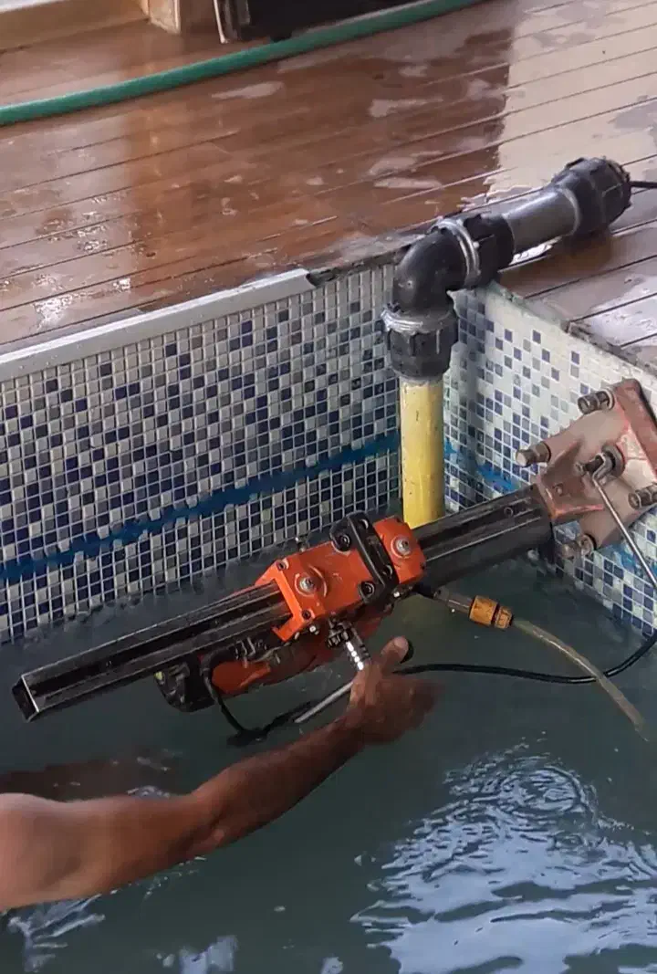 کرگیری برش بتن مسلح کاشت میلگرد تخصصی|خدمات پیشه و مهارت|تبریز, |دیوار